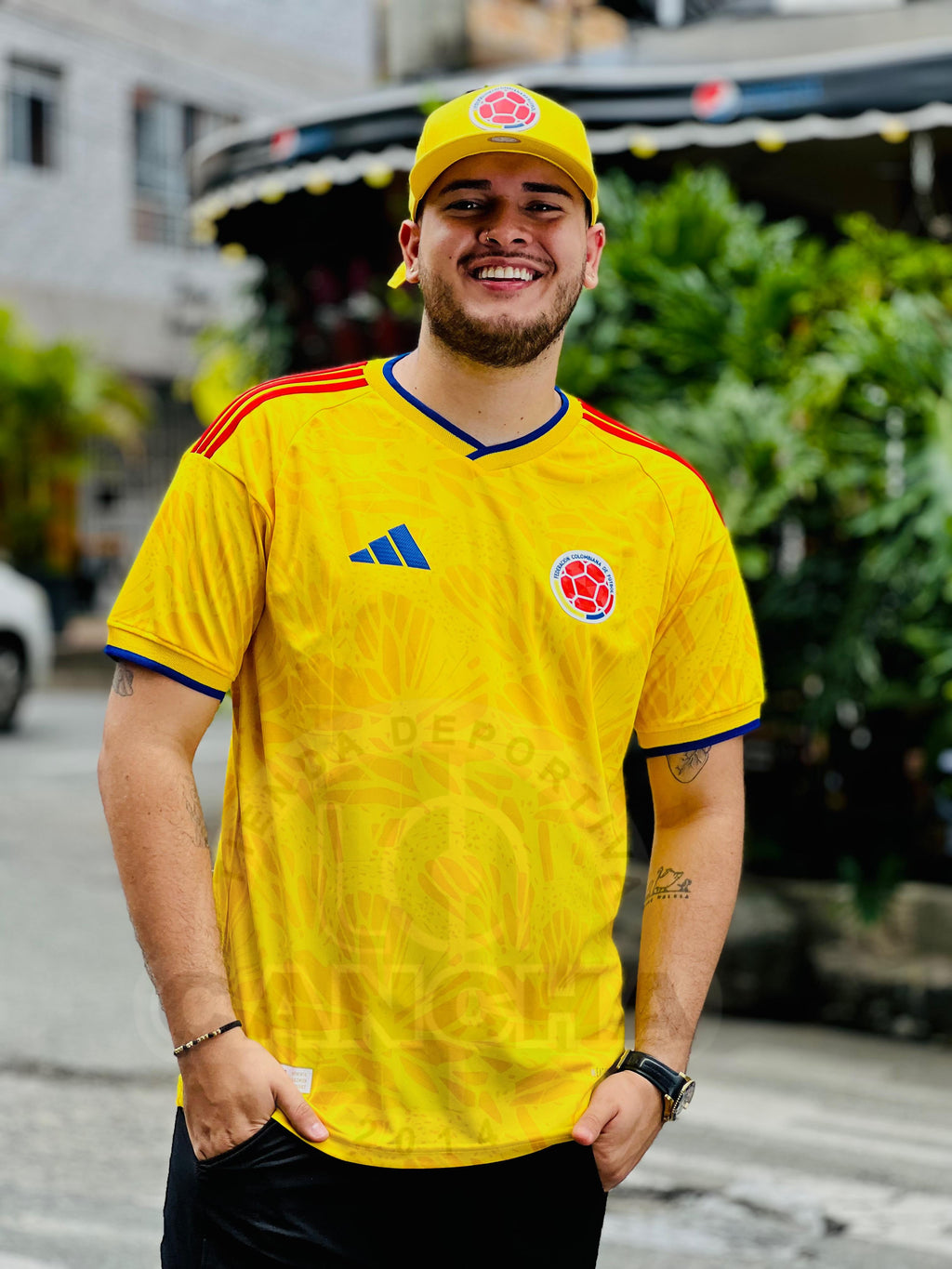 CAMISETA ESTILO SELECCIÓN COLOMBIA